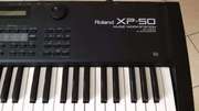 Продам профессиональный синтезатор Roland XP-50